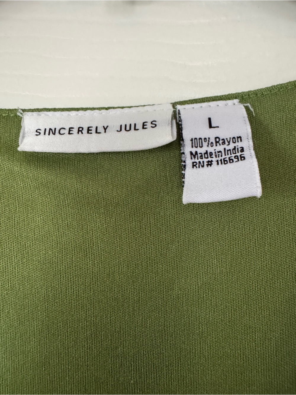 Sincerely Jules Olive Green V-Neck sleeveless Tiered Midi Dress size large - Picture 2 of 3